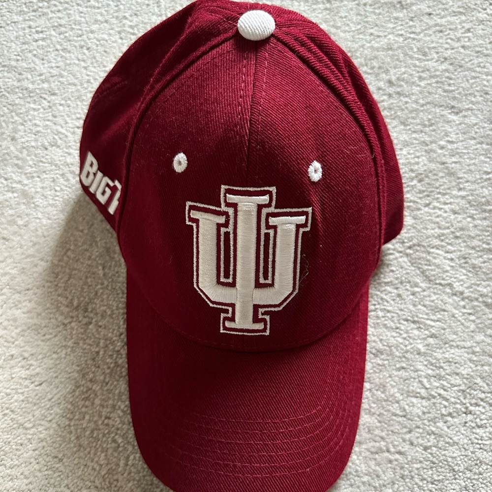 Indiana University Big Ten Top of the World Hat - Crimson